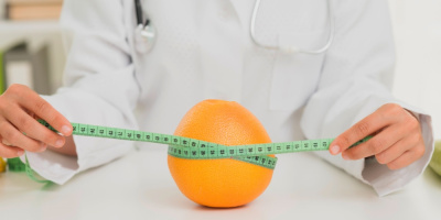 Заведующая оргметодотделом по диетологии Виктория Егорова рассказала, как бороться с ожирением