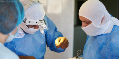 «Короли хирургии учатся мудрости от общения с мудрецами»