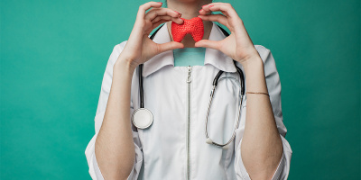 26 августа состоялся вебинар «Гиперфункция щитовидной железы»