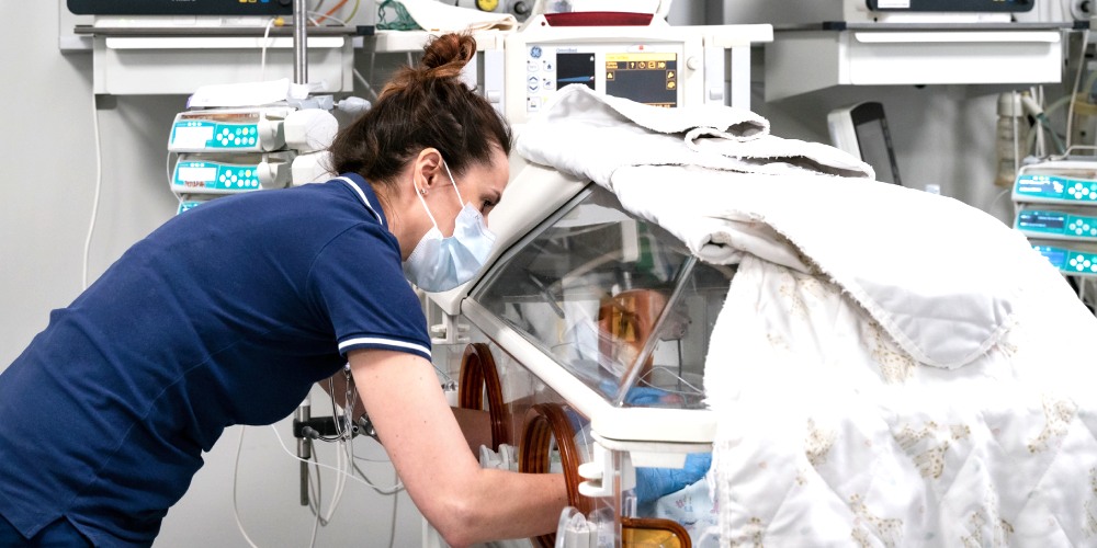 17 ноября – Международный день недоношенных детей