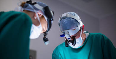 Прошел мастер-класс по хирургическому лечению недержания мочи у женщин 