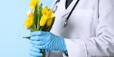 Международный женский день: поздравляем медицинских работников Москвы!