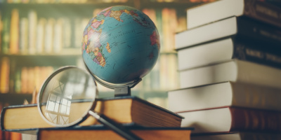 Мировой опыт самых успешных организационных технологий объединили эксперты в последнем выпуске дайджеста «В моменте»