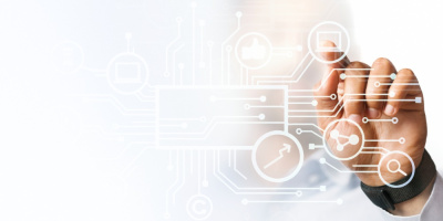 Microsoft устранила более ста уязвимостей