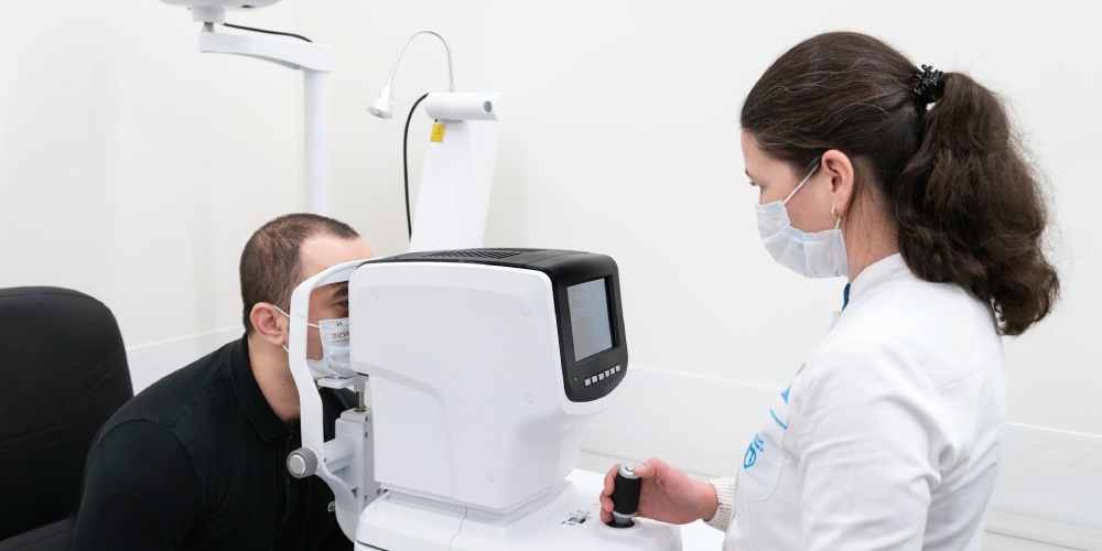 Распространенность болезней глаза и его придаточного аппарата в Москве 