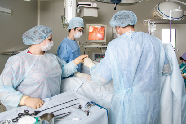 Колопроктология: от профильного направления к профильному центру