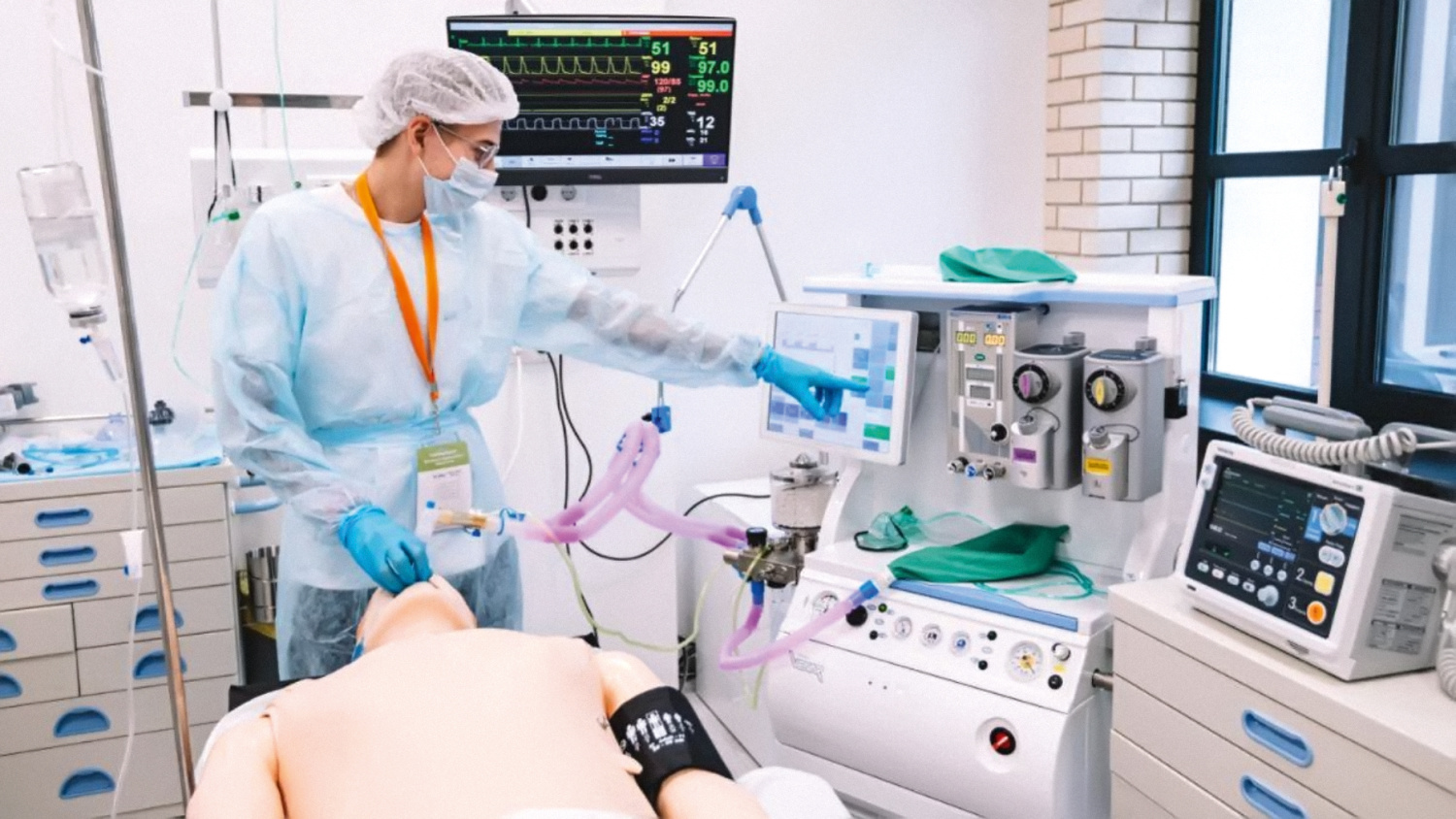 Образовательные технологии для флагманских центров больниц