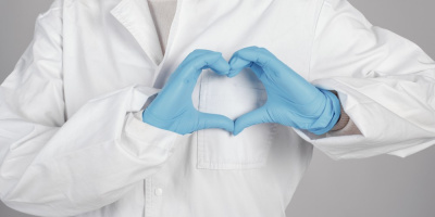 Отношение к врачам среди москвичей – высокоположительное