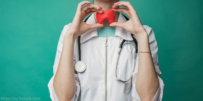 26 августа состоялся вебинар «Гиперфункция щитовидной железы»